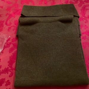 Garnet Hill Cashmere Sweater Size Large